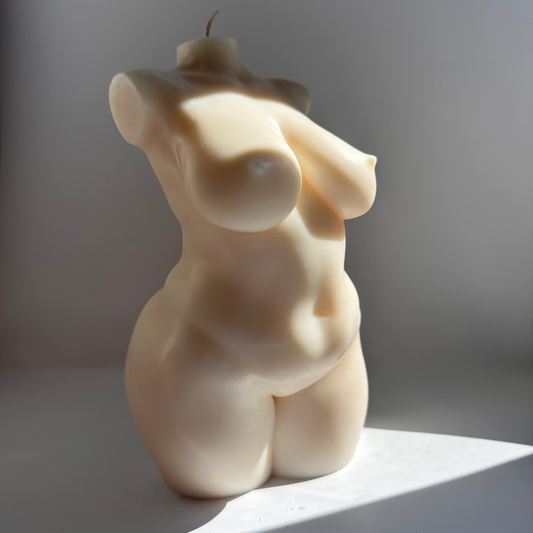 Gabriela Candle - 13 cm